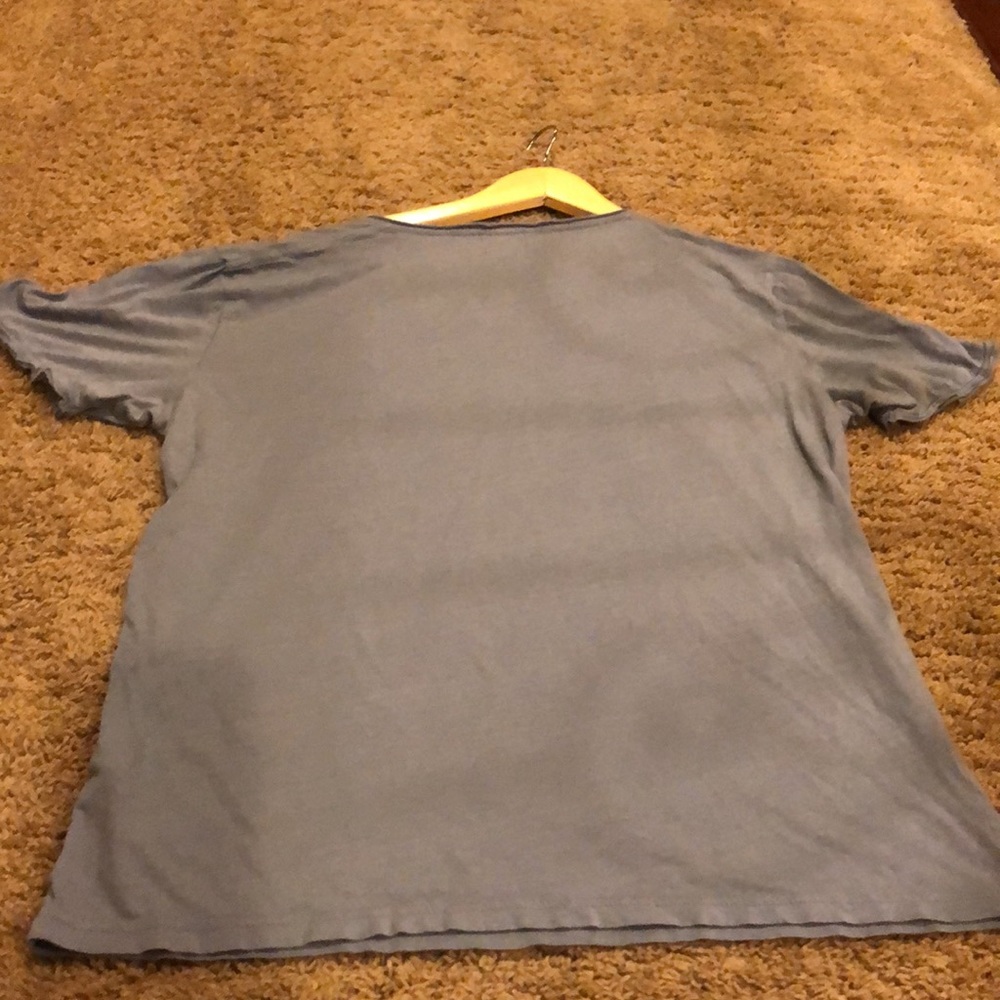 👕 Castro Tee - Picture 8 of 8